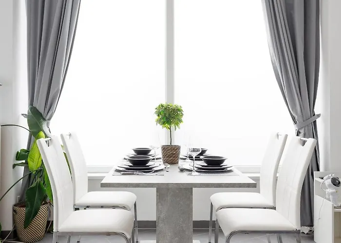Large Modern *