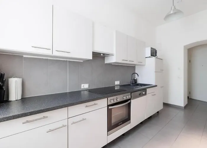 Apartment Large Modern *